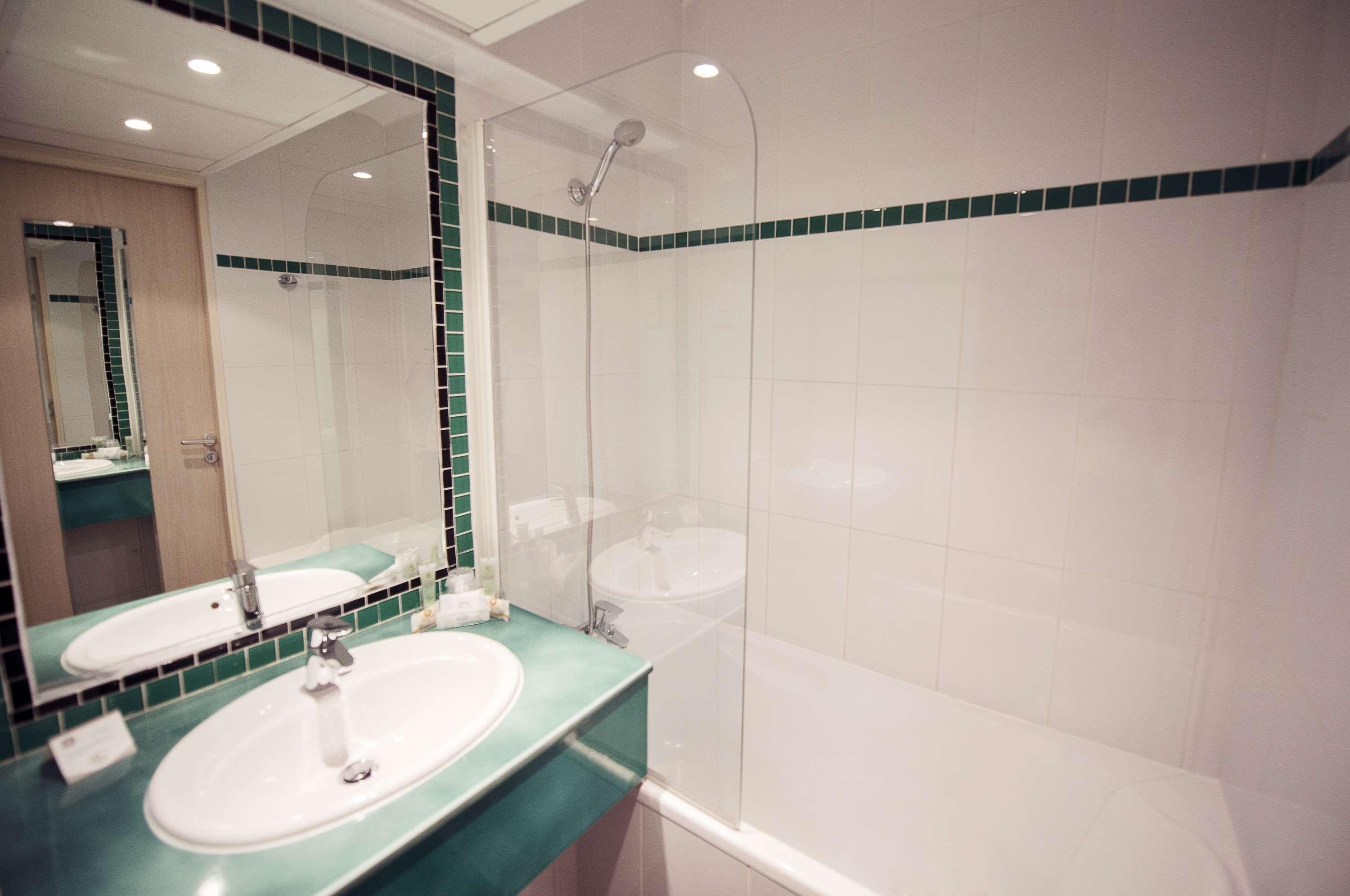 Western Astoria Hotel 3*